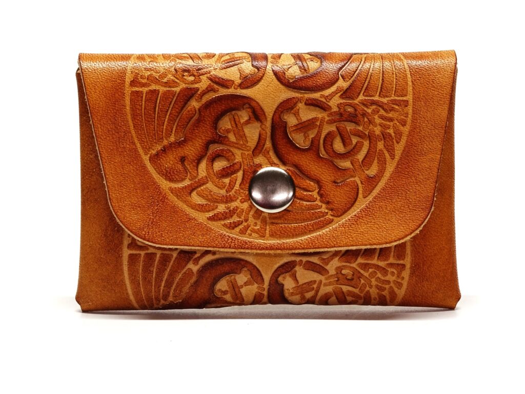 Leder Karten Etui – Cards & Cash Dragons Light